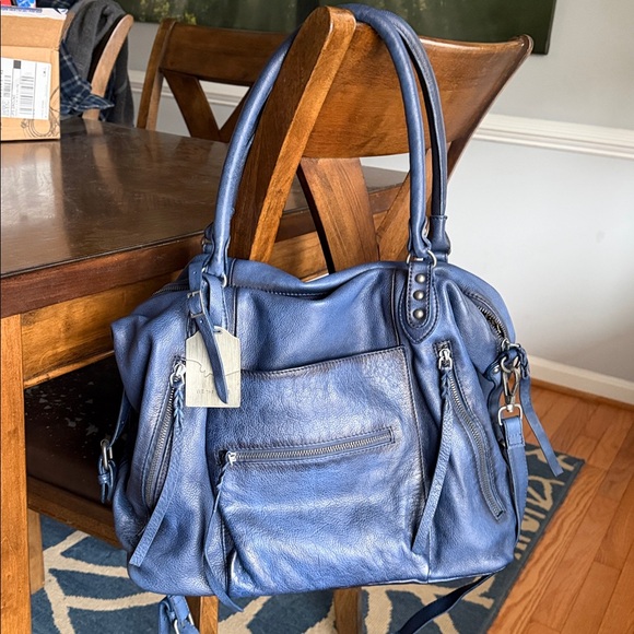 We The Free Emerson Dark Rinse Shoulder Bag - Picture 3 of 7